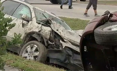 Instant cash for scrap cars Damaged Car Buyers